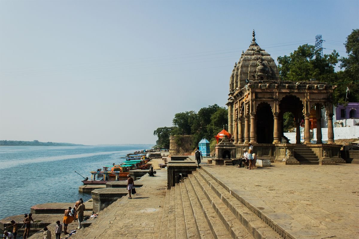 Narmada ghats and temple